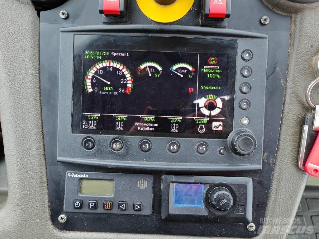 Huddig 1260 C Товарач със заден ексватор