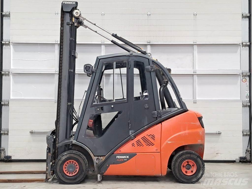 Linde H25D-02 Дизелови камиони