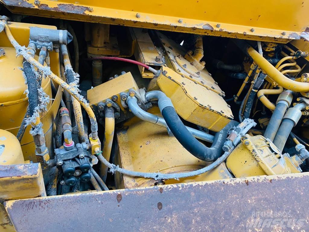 CAT D 25 C Дъмпери/моторни превозни средства