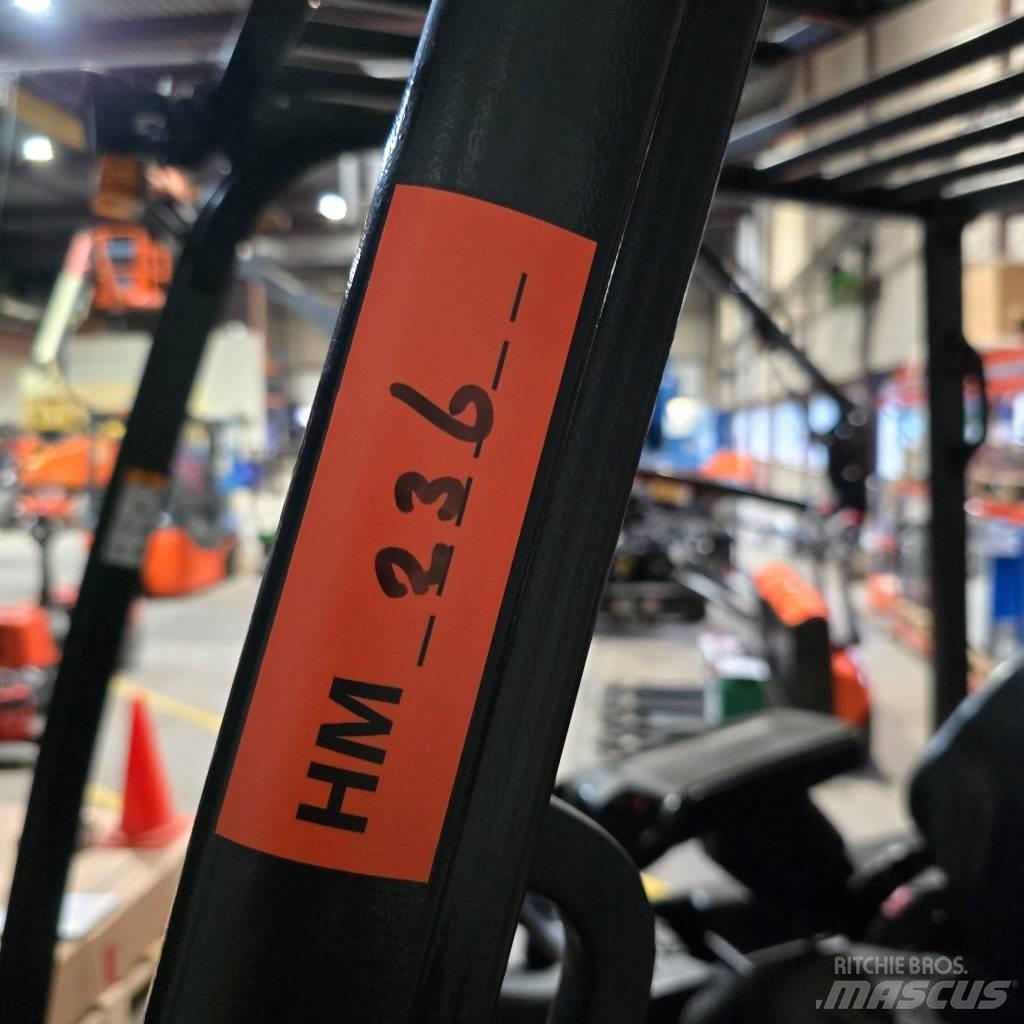 Doosan B 35 X-7 Електрически вилични кари-повдигачи