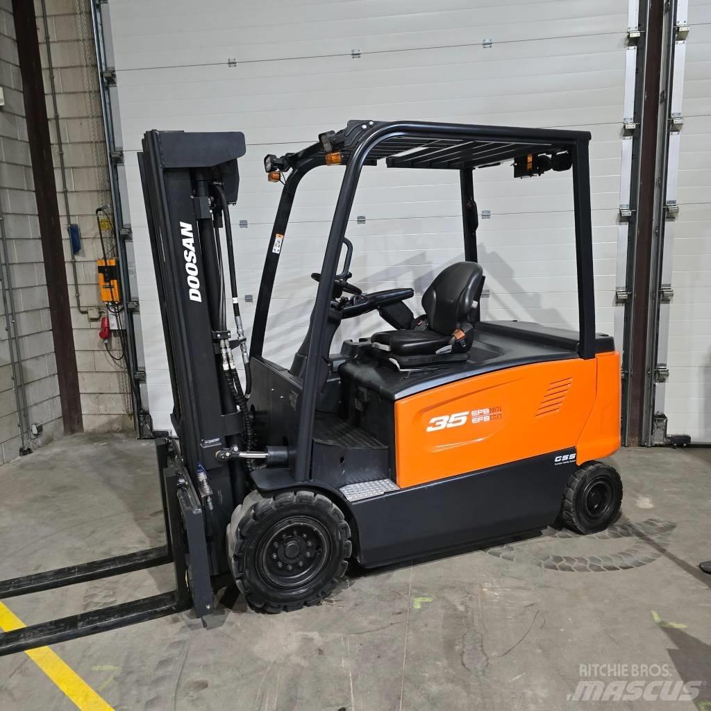 Doosan B 35 X-7 Електрически вилични кари-повдигачи
