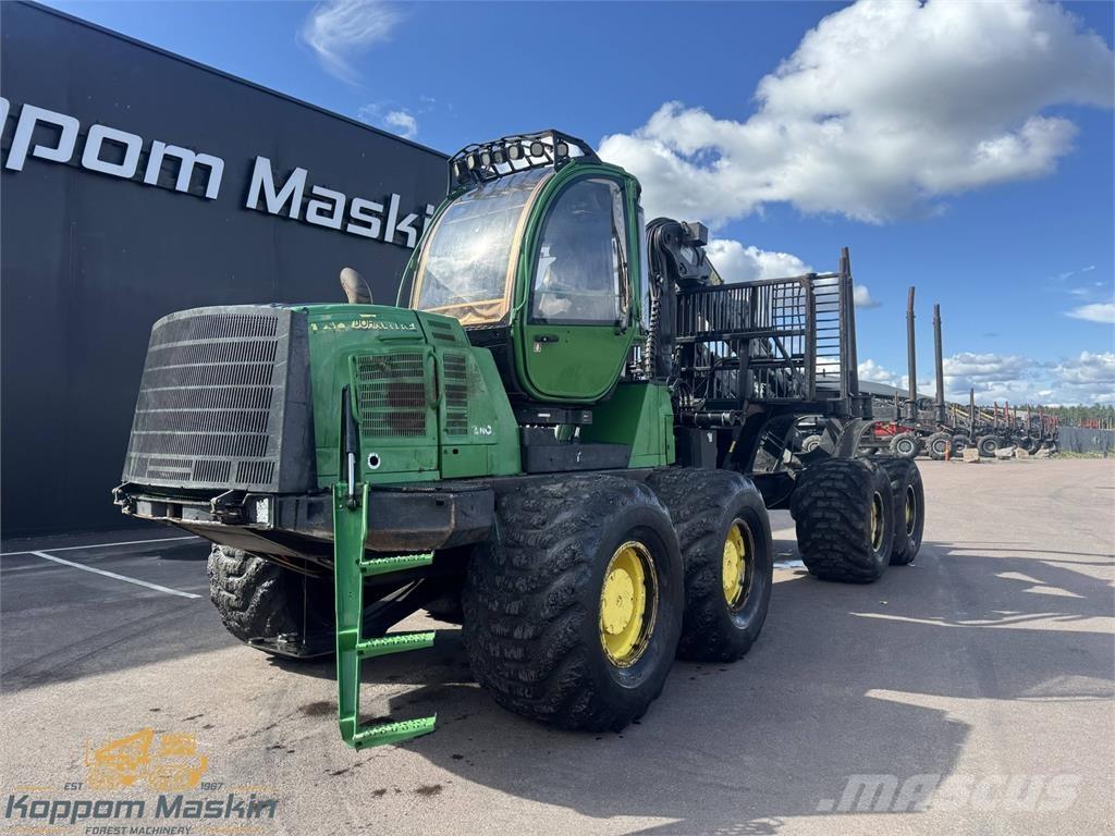 John Deere 1910E Форуардери