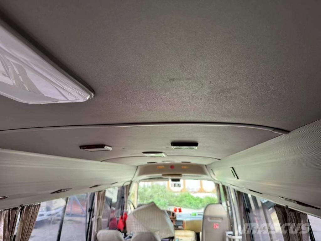 Toyota Coaster Bus Мини бусове