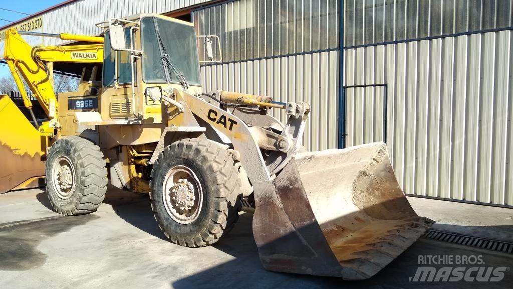CAT 926 E Колесни товарачи