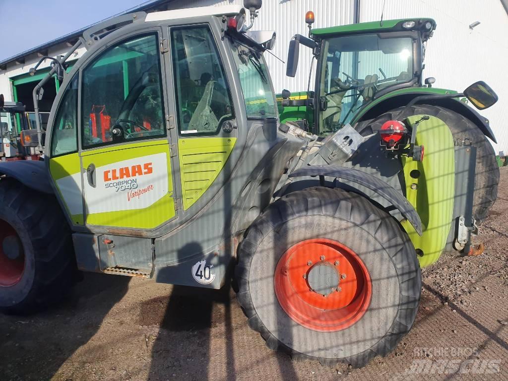 CLAAS Scorpion 7040 Телескопични товарачи