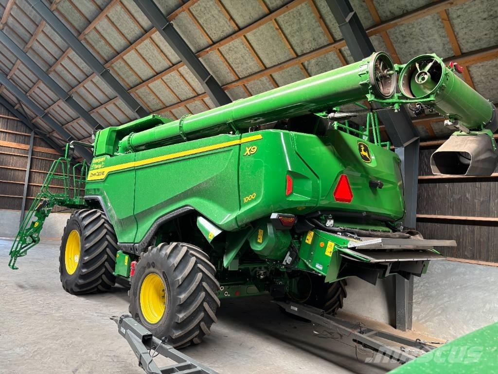 John Deere X9 1000 Комбайни