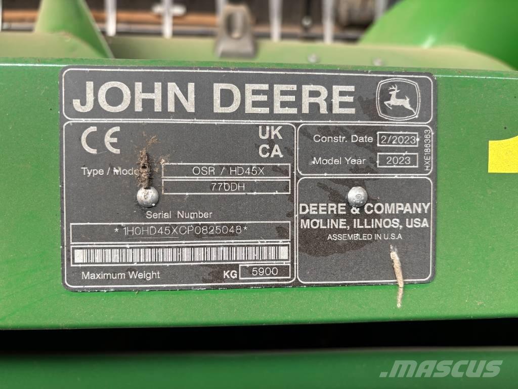 John Deere X9 1000 Комбайни