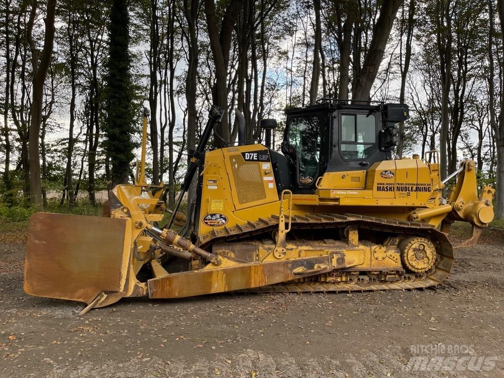 CAT D 7 E Верижни булдозери
