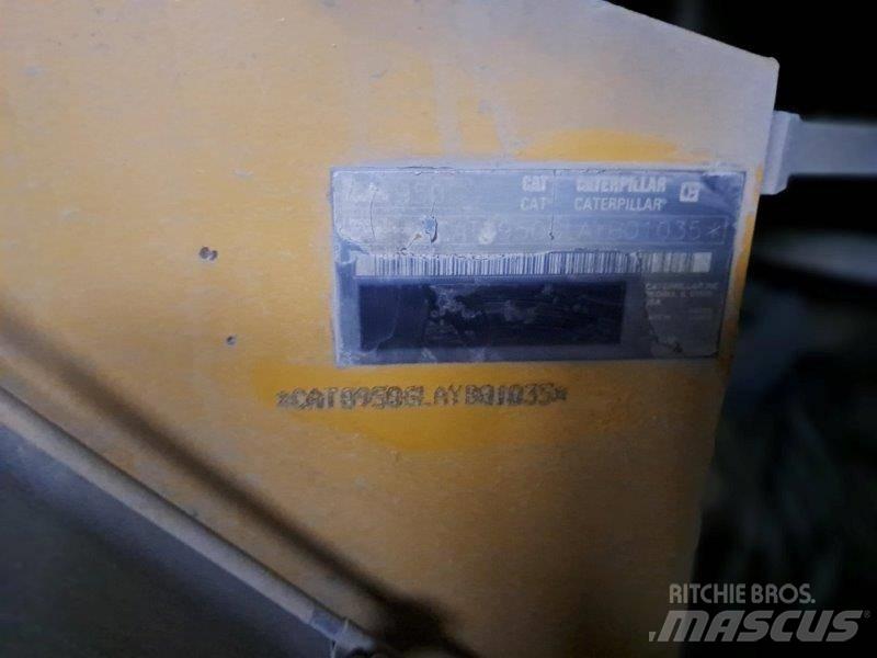 CAT 950 Колесни товарачи
