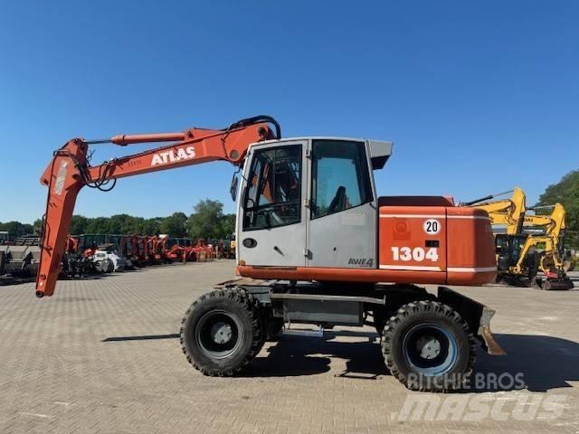 Atlas 1304 Колесни екскаватори