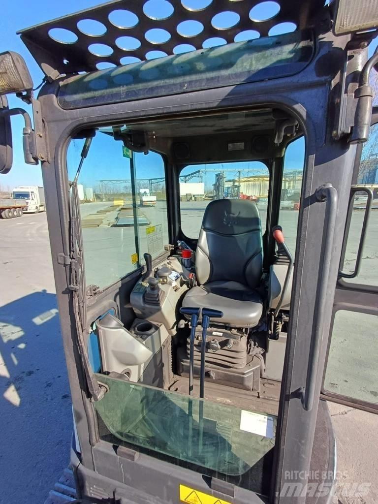 Bobcat E26 Мини екскаватори < 7 т