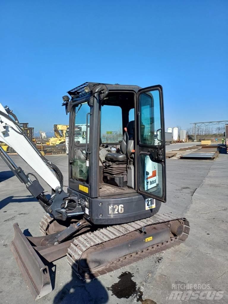 Bobcat E26 Мини екскаватори < 7 т