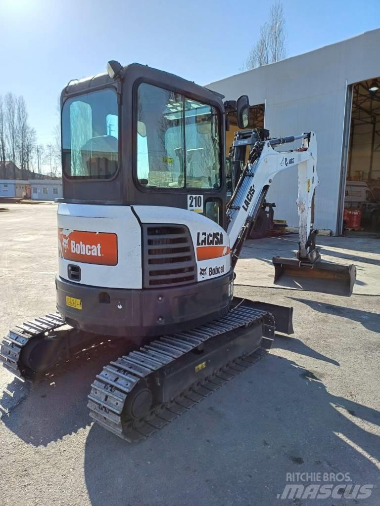 Bobcat E26 Мини екскаватори < 7 т