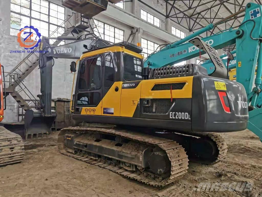 Volvo EC 200 D Верижен екскаватор