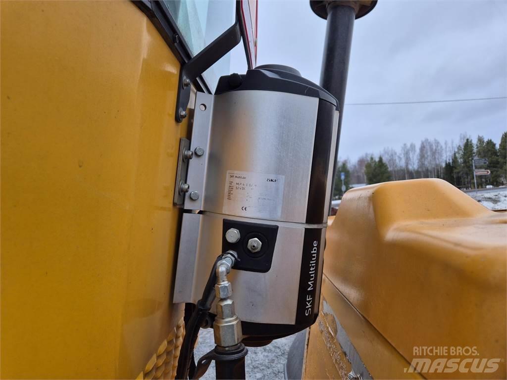 Wille 855C Компактни трактори
