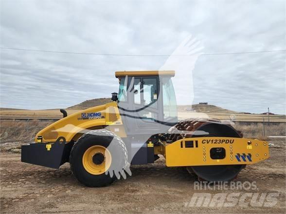 XCMG CV123PDU Еднобарабанни ролки
