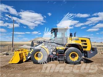 XCMG XC938U Колесни товарачи