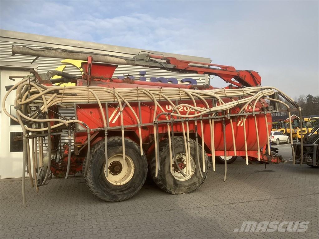 Samson UM 20000 Цистерни за цимент