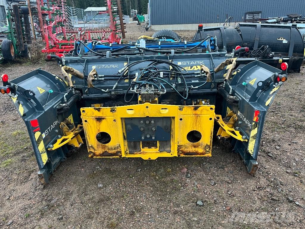 Stark Uar 3750/1800 Снегочистачки