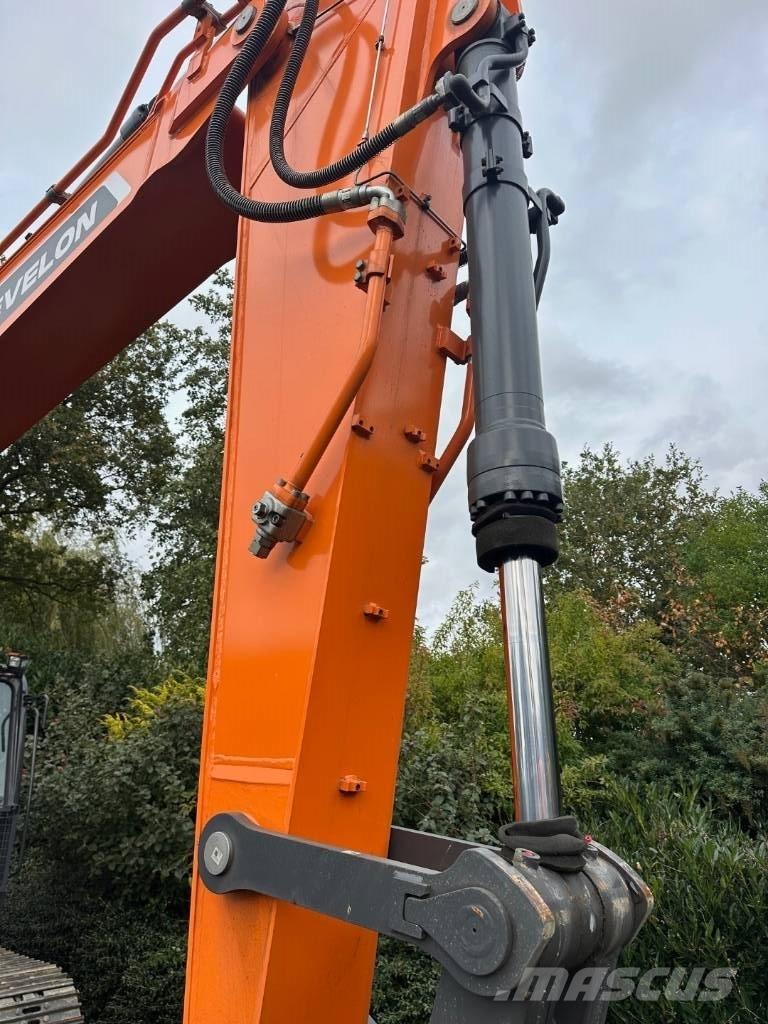 Develon DX 300 LC-7M Верижен екскаватор