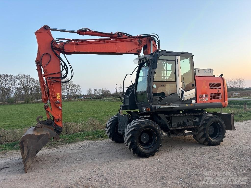 Hitachi ZX 140 W T-3 Колесни екскаватори