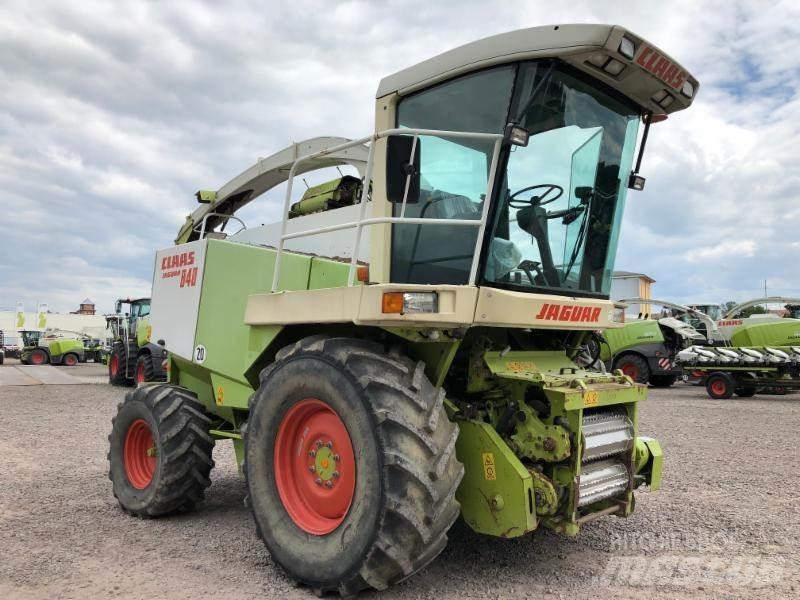 CLAAS JAGUAR 840 Самоходни фуражири