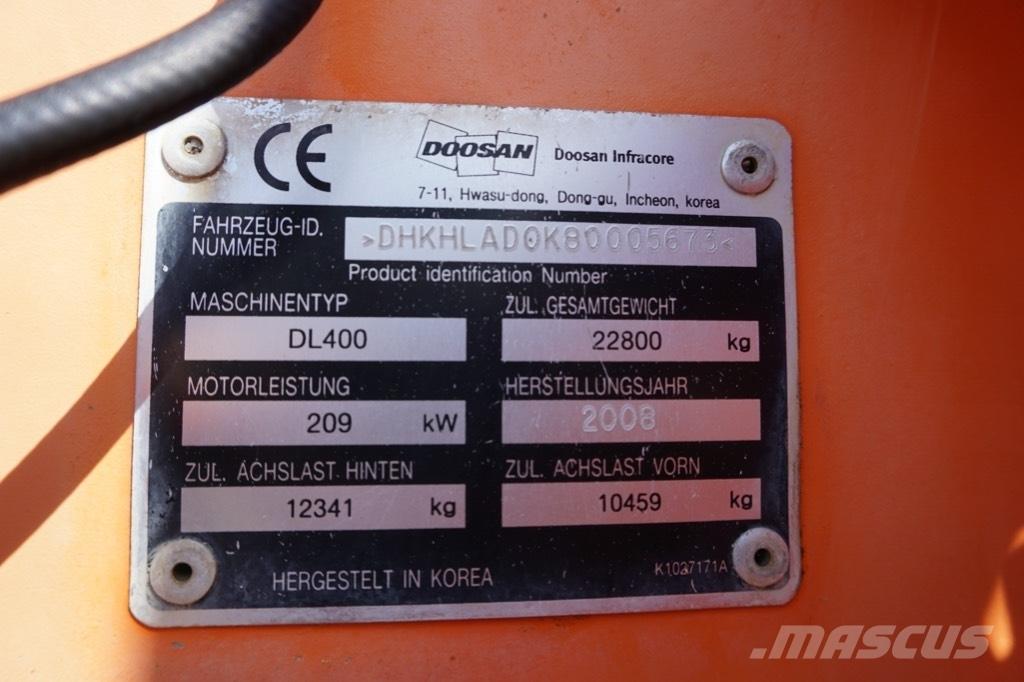 Doosan DL 400 Колесни товарачи