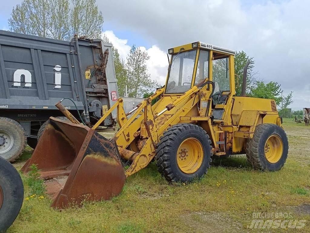 JCB 415P Колесни товарачи