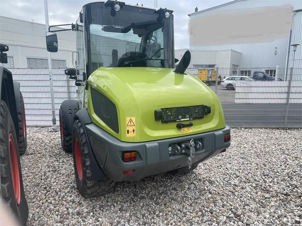 CLAAS Torion 535 Колесни товарачи