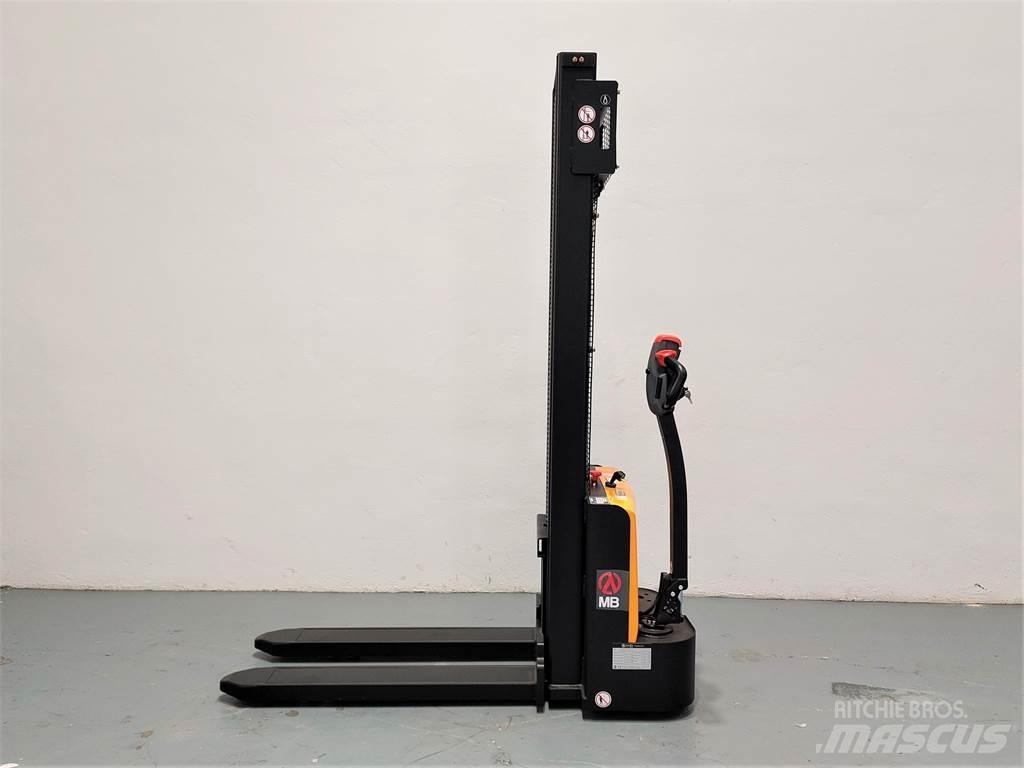  ESL122 2S330 Колички високоповдигачи с теглич