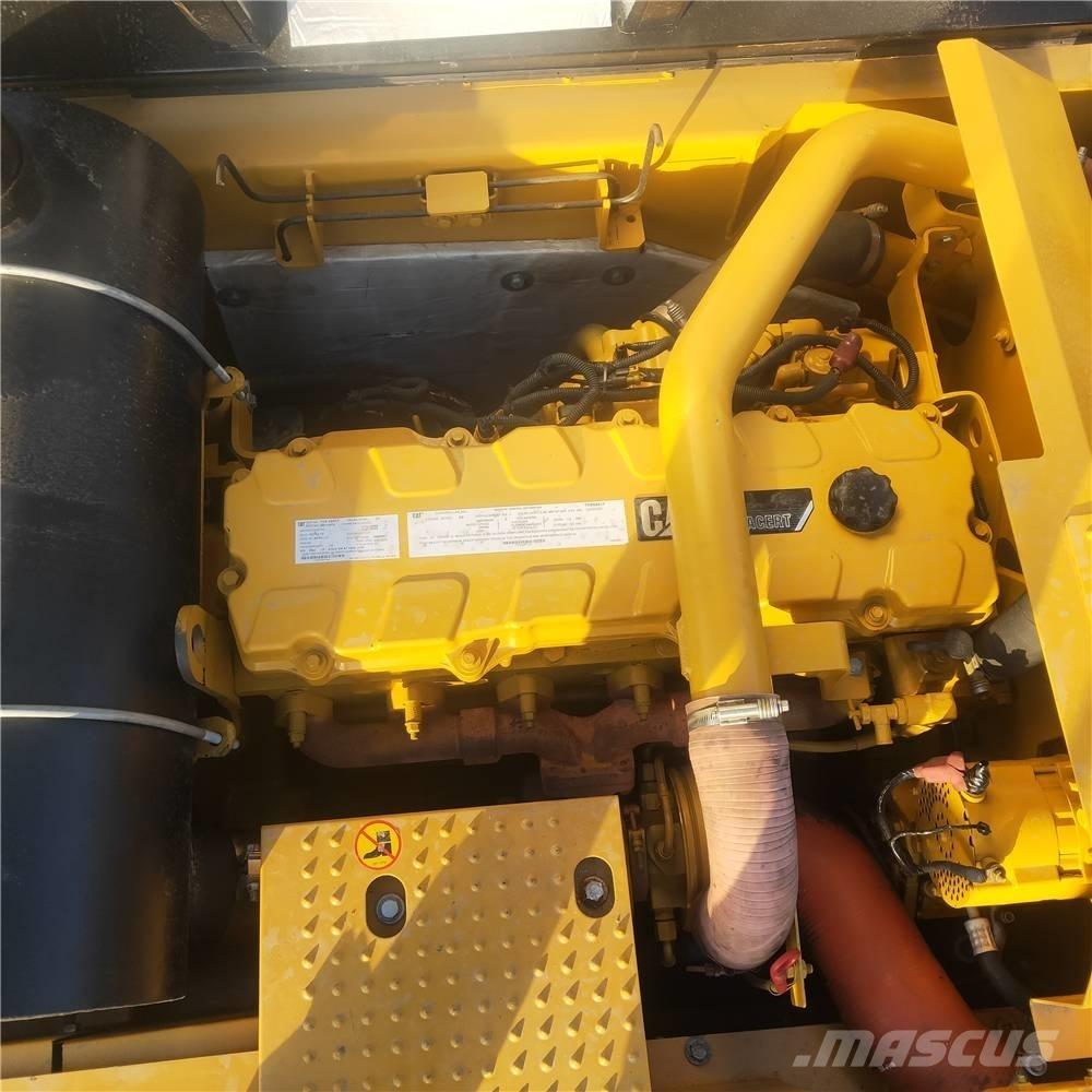 CAT 340D2 Верижен екскаватор