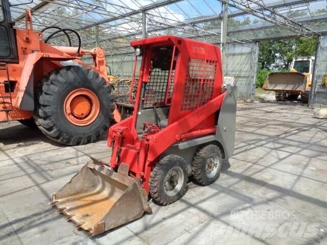Gehl 1640 Мини товарачи
