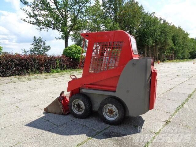 Gehl 1640 Мини товарачи
