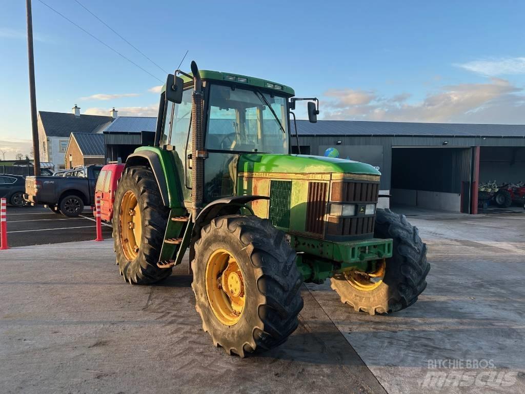 John Deere 6800 Трактори
