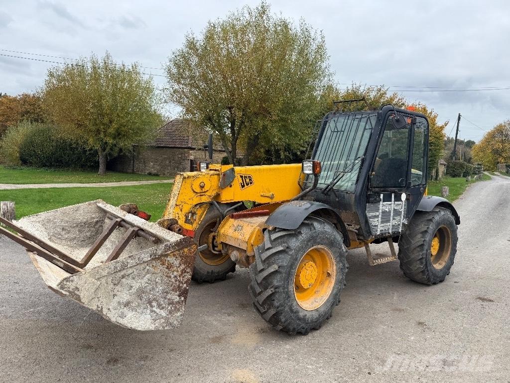 JCB 528-70 Телескопични товарачи