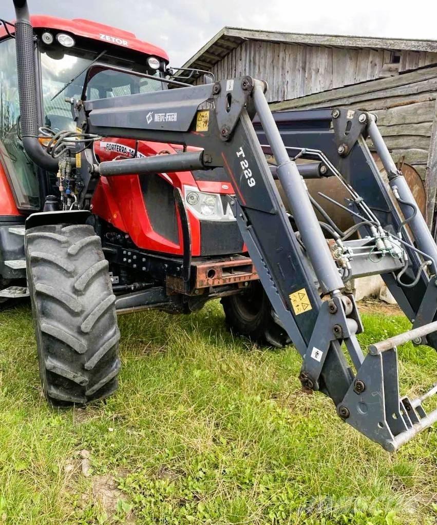 Zetor FORTERRA 140 Трактори