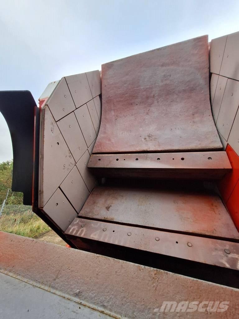 Finlay IC-110RS Мобилни трошачки
