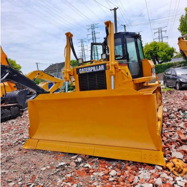 CAT D 6 G Верижни булдозери
