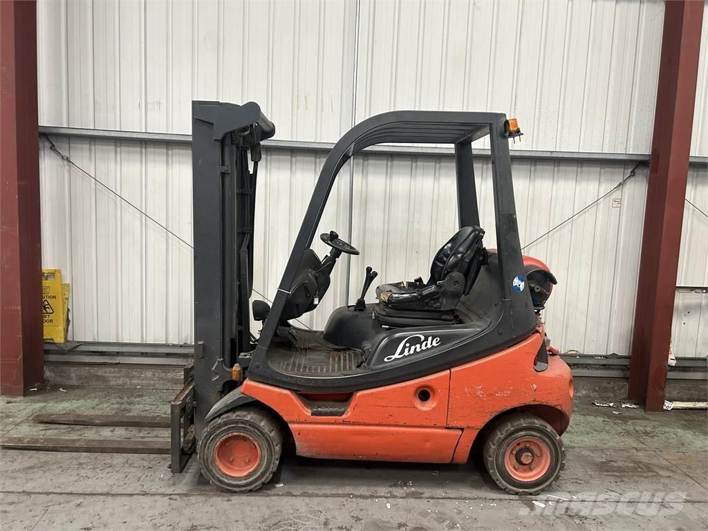 Linde H20T-03 Камиони с АГУ