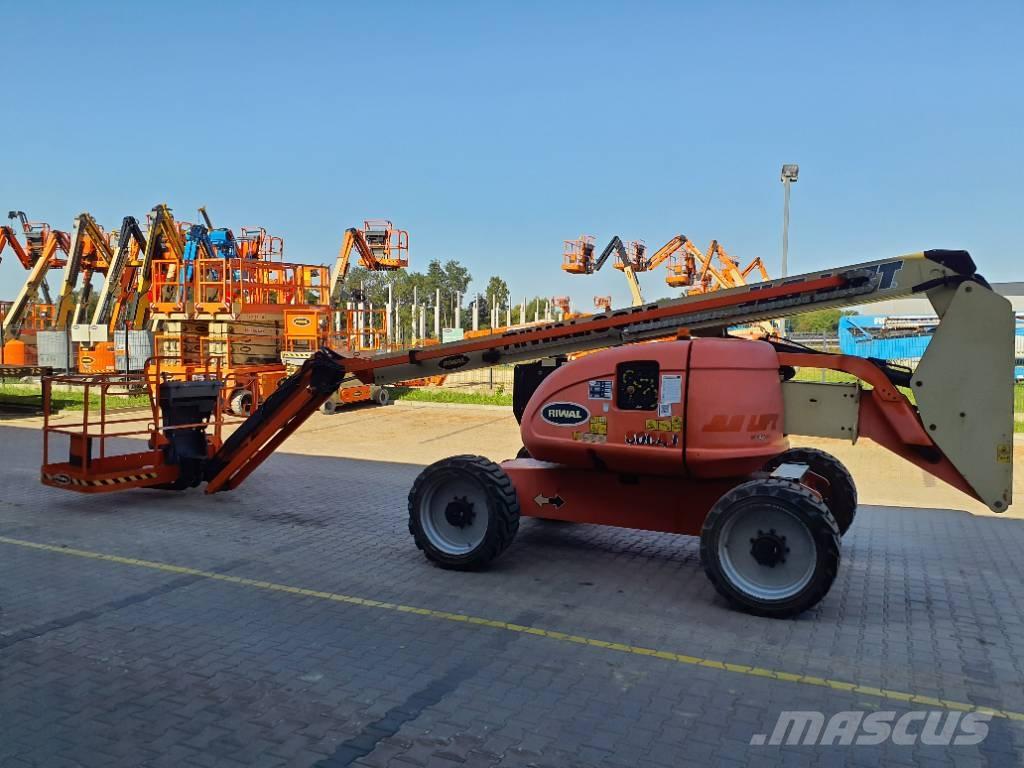 JLG 600AJ Съчленени стрелови подемници