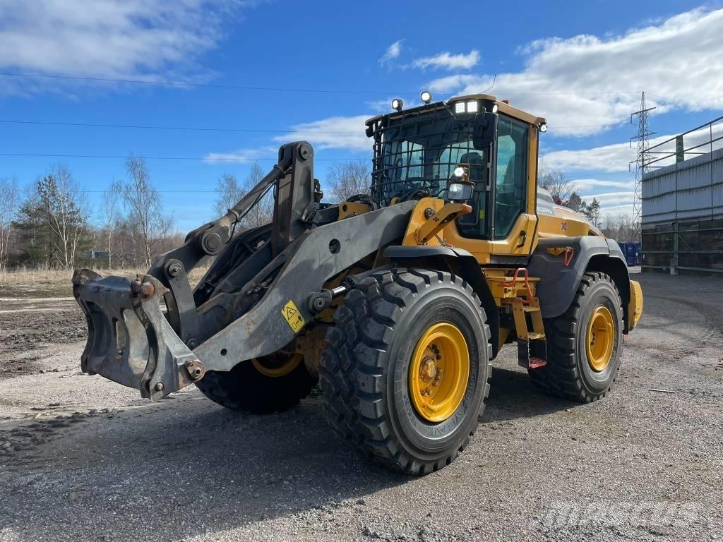 Volvo L 120 H Колесни товарачи