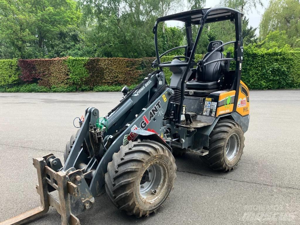 GiANT G2200E Мини товарачи
