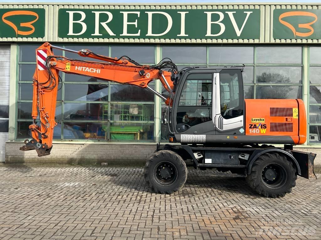 Hitachi ZX 140 W-3 Колесни екскаватори
