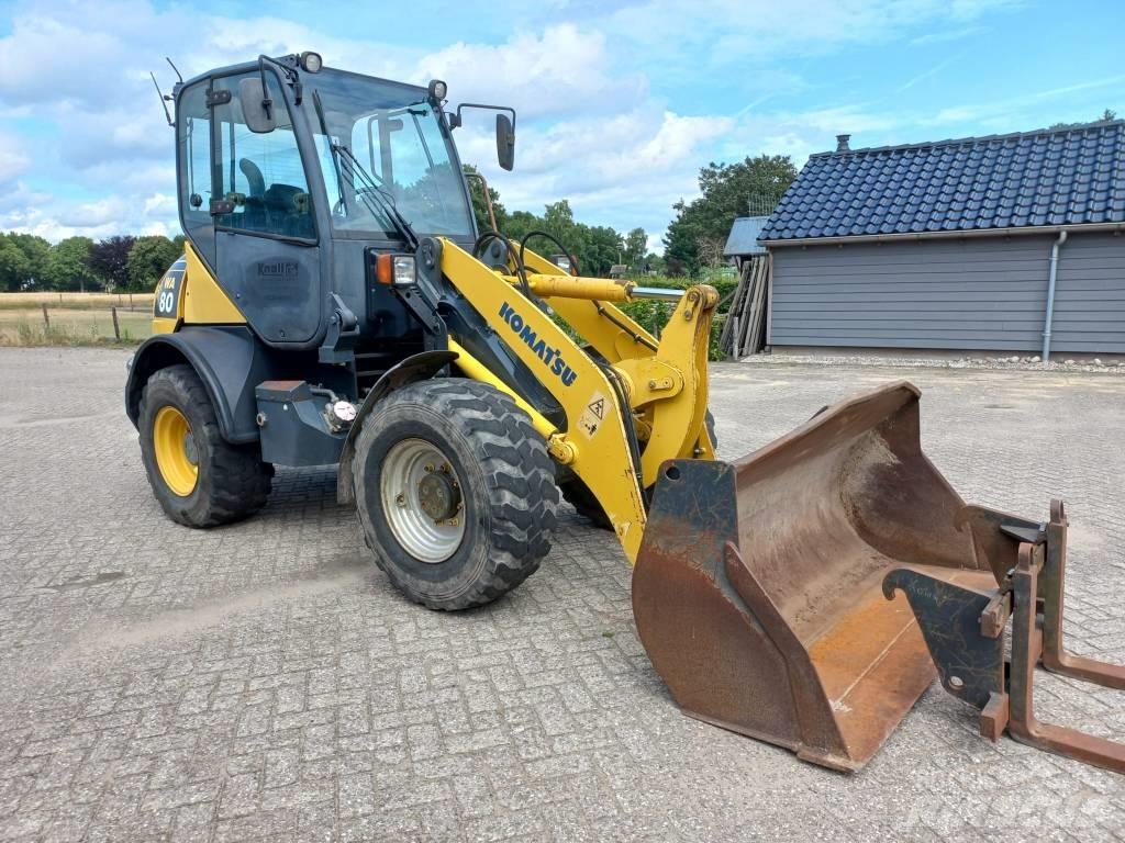 Komatsu WA 80-6 Колесни товарачи