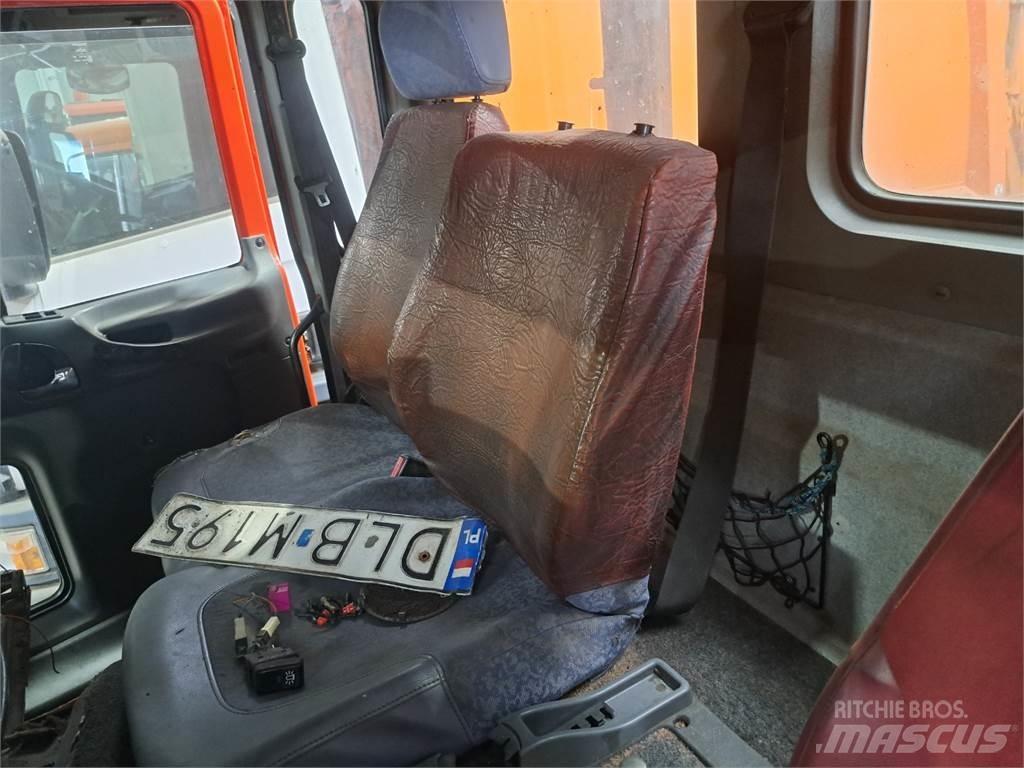 Volvo FL6 220 Влекачи