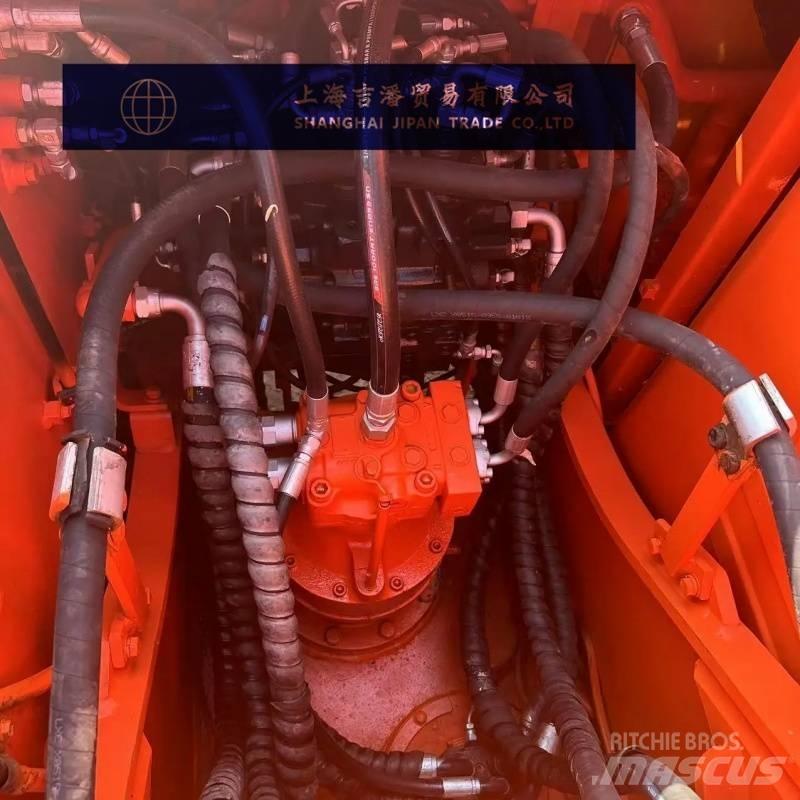 Doosan DX 150 Средни екскаватори 7т - 12т