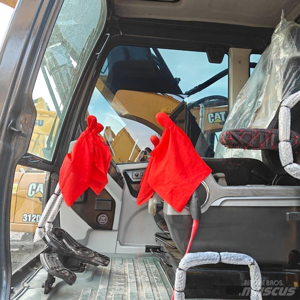 Hyundai 220VS Верижен екскаватор