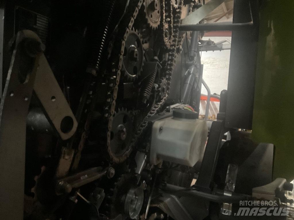 CLAAS Uniwrap 455 Сламопреси за кръгли бали
