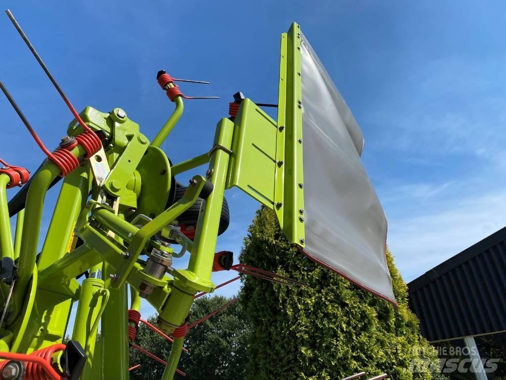 CLAAS Volto 900 Гребла и сенообръщачки