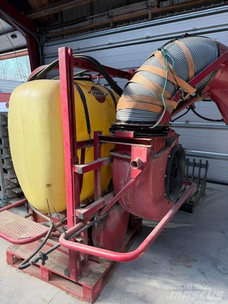 Hardi 600 SVCO Навесни пръскачки
